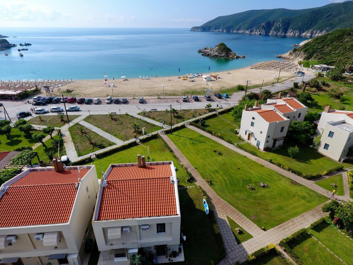 Seathon Seafront Beach Villa In Kalamitsi Zewnętrze zdjęcie