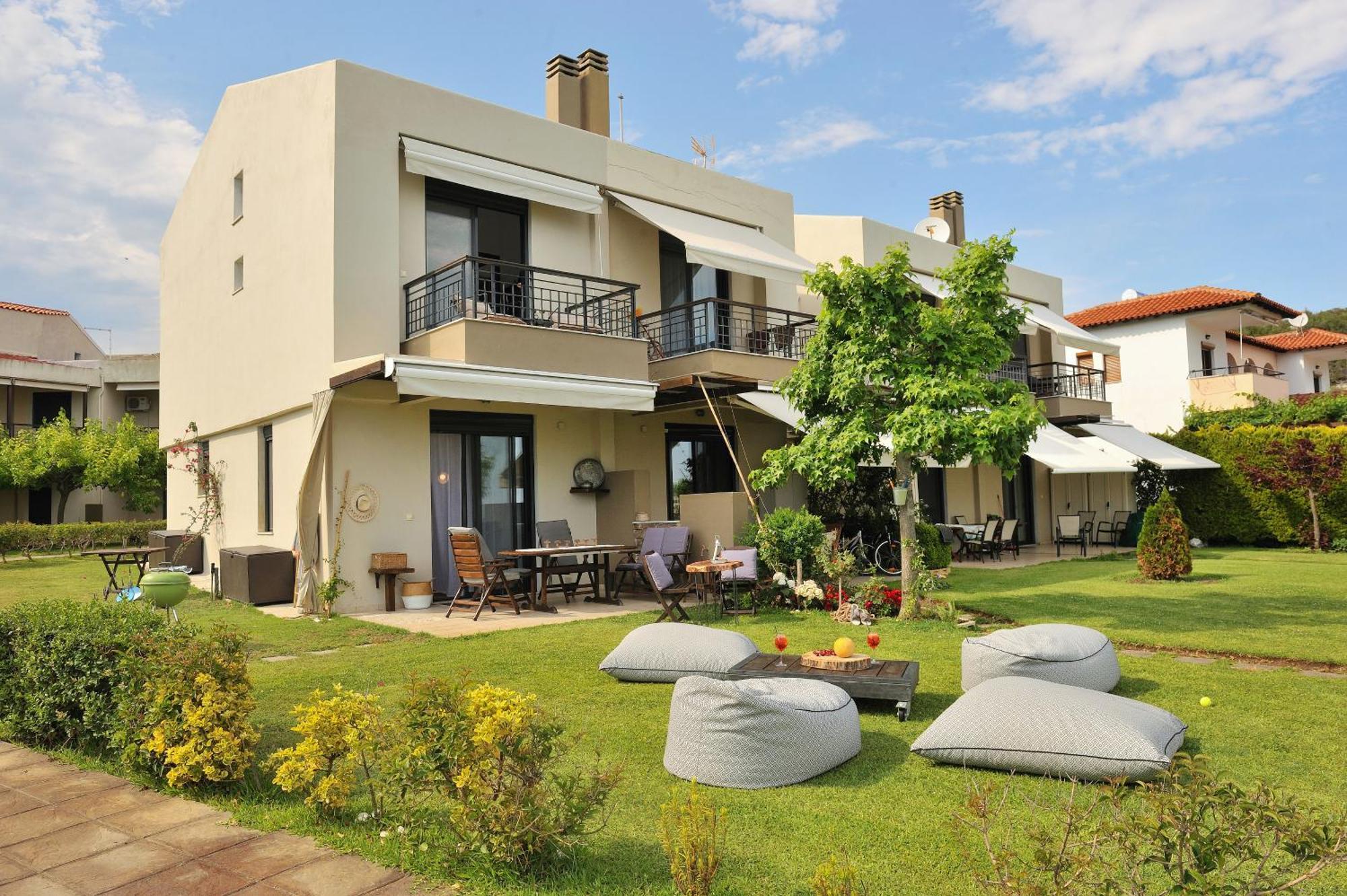 Seathon Seafront Beach Villa In Kalamitsi Zewnętrze zdjęcie
